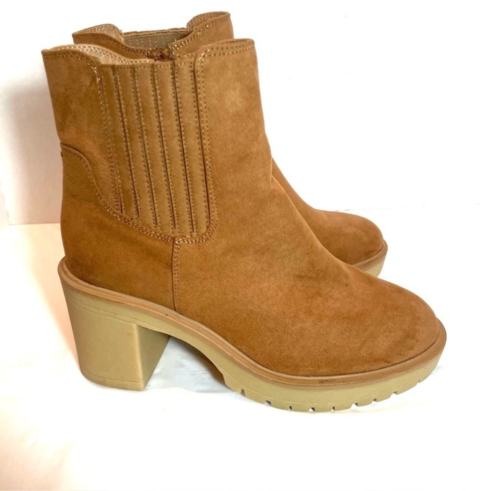 Universal Thread Tan/Camel Stack Heel Lace Up Ank… - image 2